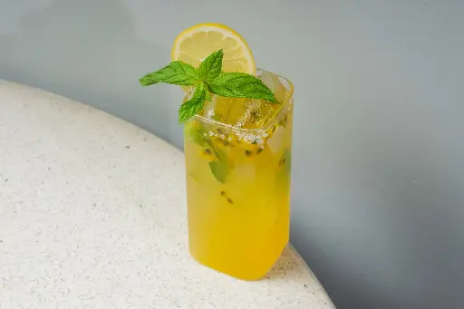 PASSION MOCKTAIL - كوكتيل الشغف